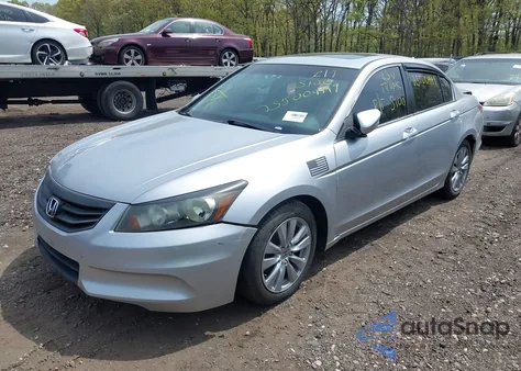 2011 Honda Accord 2.4 Ex-L from USA, damaged, VIN 1HGCP2F87BA003879